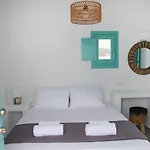 Ploes Seaside Pláka