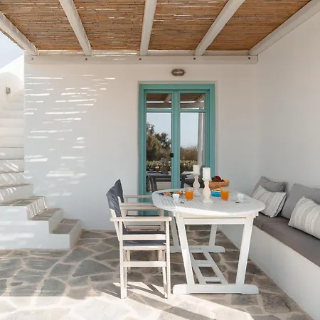 Ploes Seaside Apartment