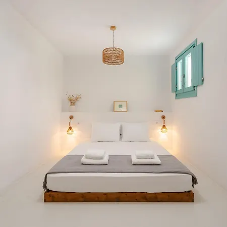 Ploes Seaside Apartment *