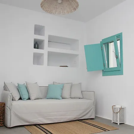 Apartment Ploes Seaside Plaka (Naxos)