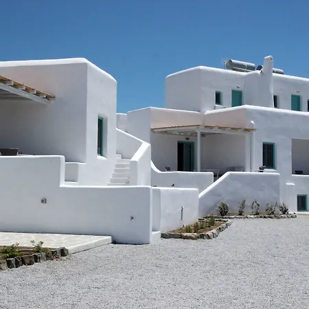 Ploes Seaside Apartment